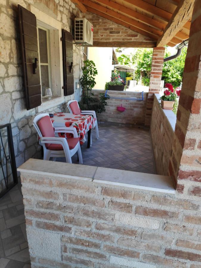 Apartmani Memic 100 M Do Plaze, Apartments Memic Only 100M From Beach Пореч Экстерьер фото