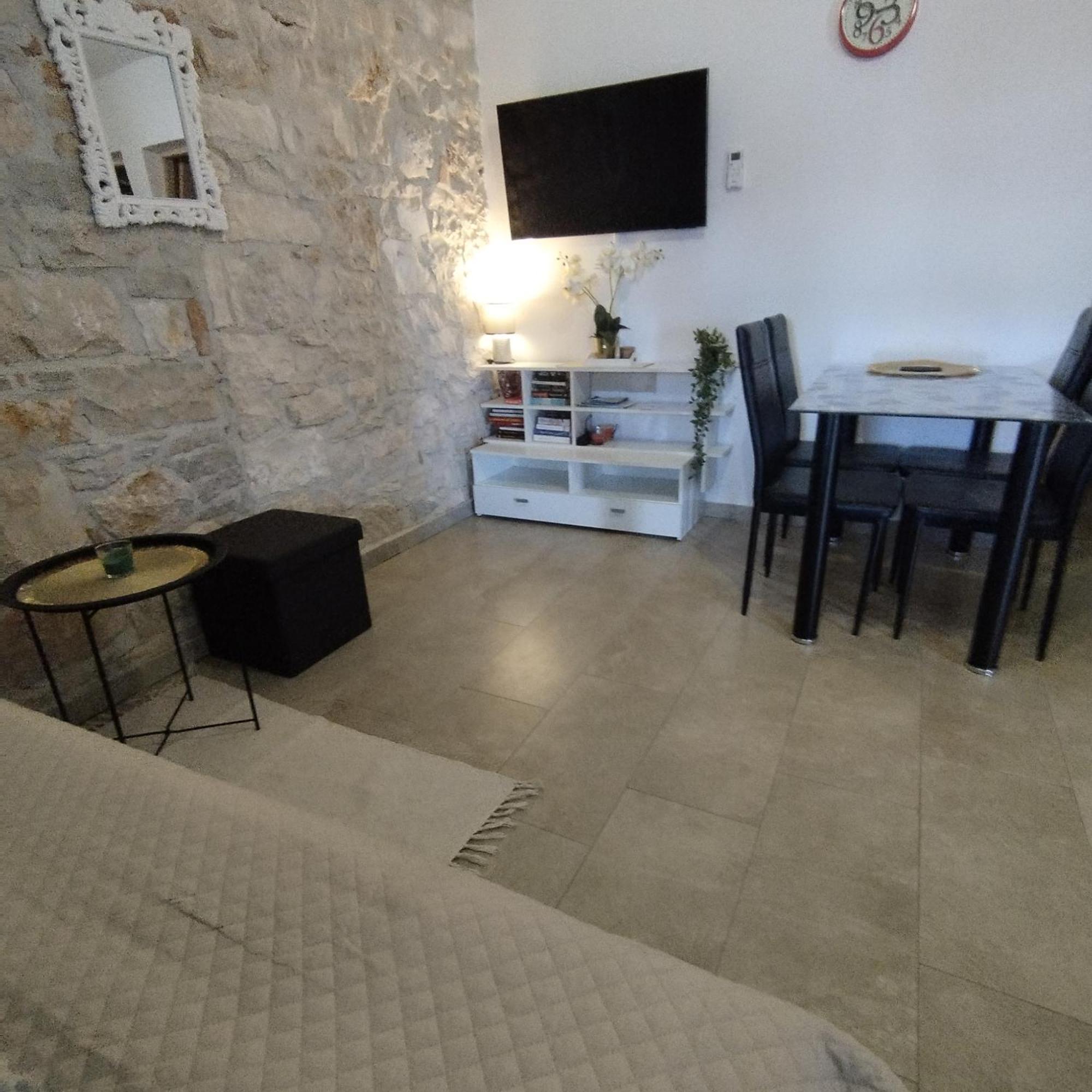 Apartmani Memic 100 M Do Plaze, Apartments Memic Only 100M From Beach Пореч Экстерьер фото